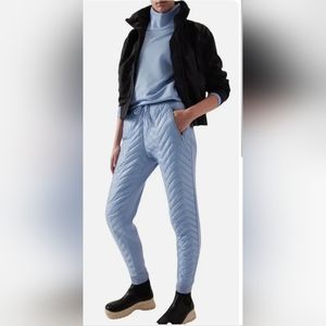 Athleta womens  blue Apres Ski quilted  jogger drawstring outdoor size Large
